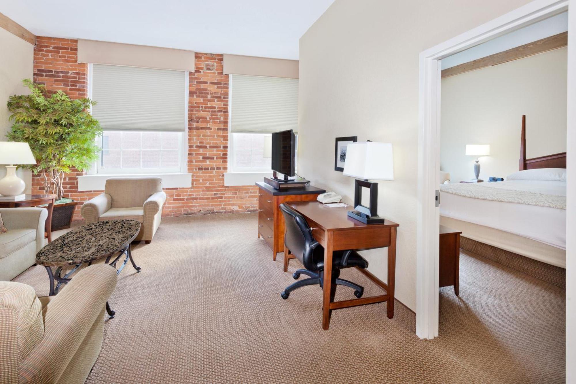 Hawthorn Extended Stay By Wyndham Rome Bagian luar foto
